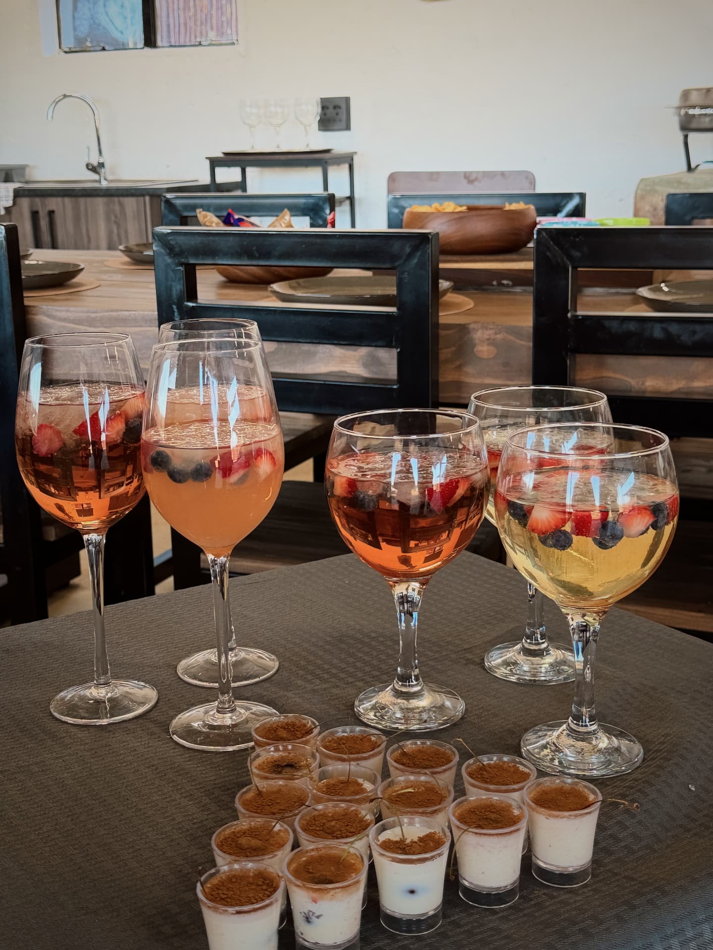 Welcome drinks and dessert shooters before dinner